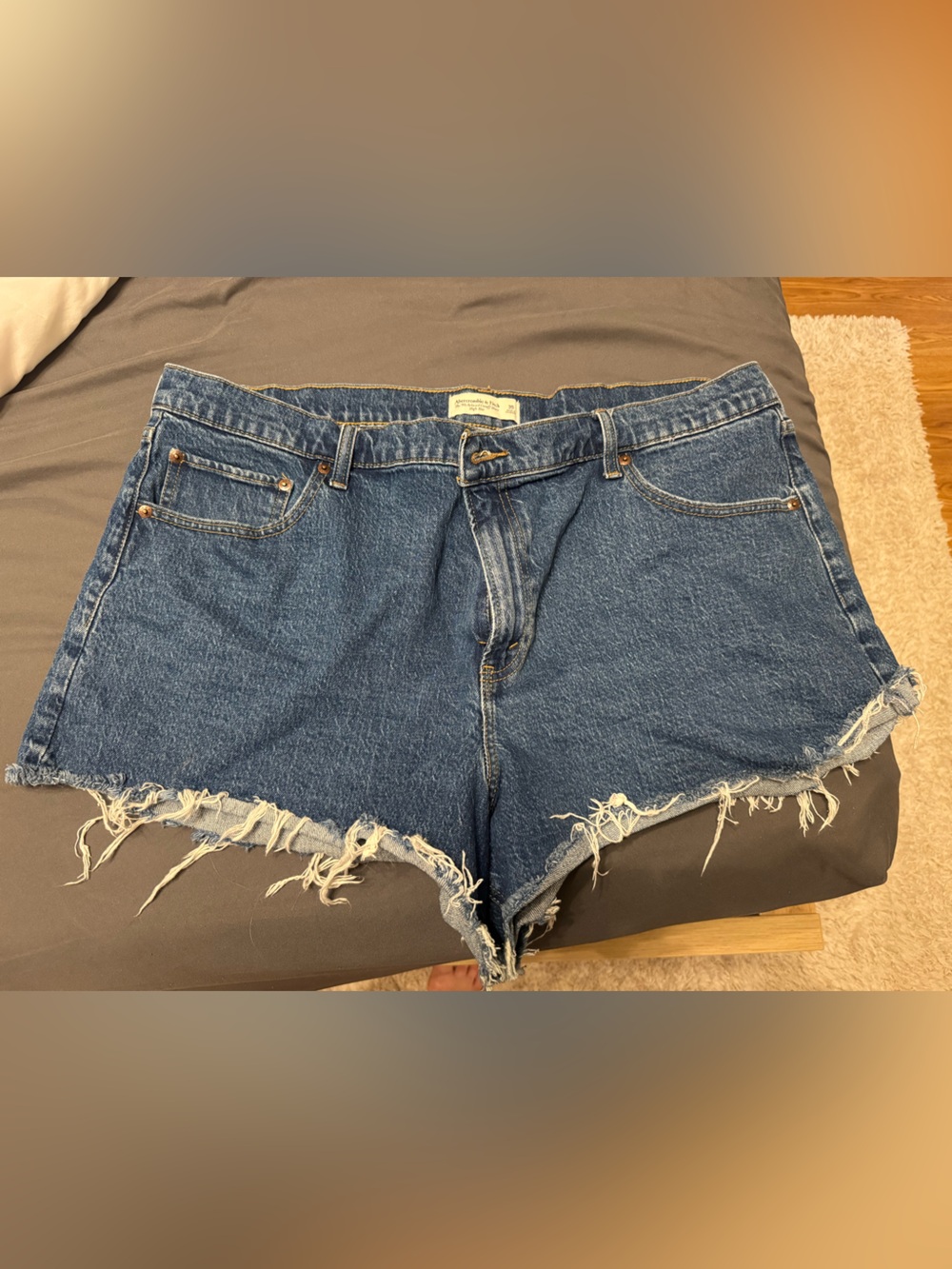 Abercrombie & Fitch 90s Relax High Rise Shorts Curve Love